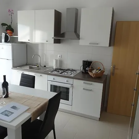 Apartament Orchidea *
